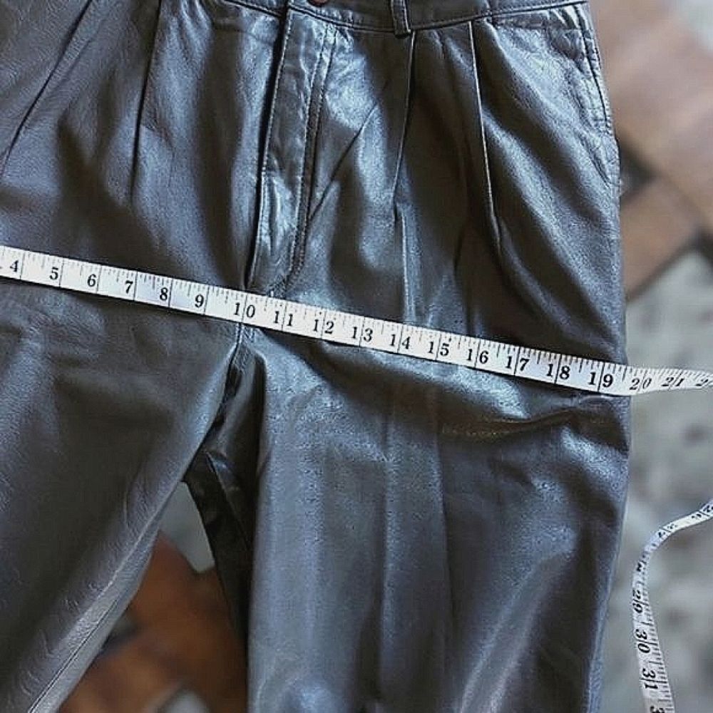 Vtg 80s Carla New York olive cropped leather trousers - Picture 8 of 14